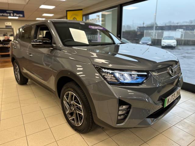 SsangYong Korando e-Motion 0.0 150kW Ultimate 61.5kWh 5dr Auto Estate Electric Grey