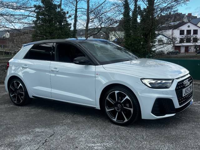 Audi A1 1.5 35 TFSI Black Edition 5dr S Tronic Hatchback Petrol White