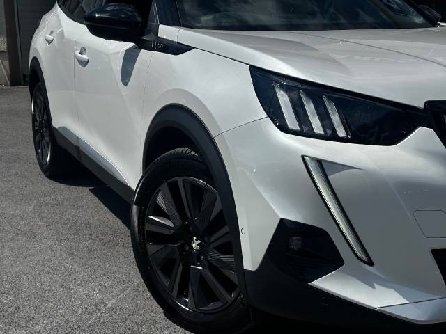 2022 Peugeot 2008 1.2 PureTech 130 GT Premium 5dr EAT8