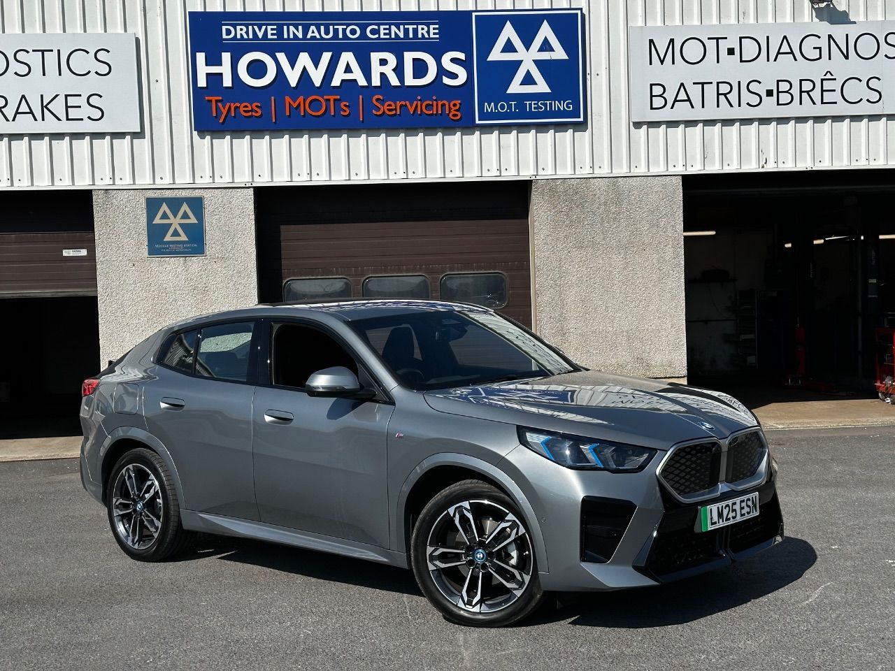 2025 BMW Ix2